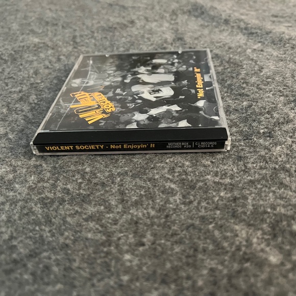 VIOLENT SOCIETY 1995 Not Enjoyin' It ORANGE TEXT CD Mother Box Records PA Punk - Picture 5 of 5